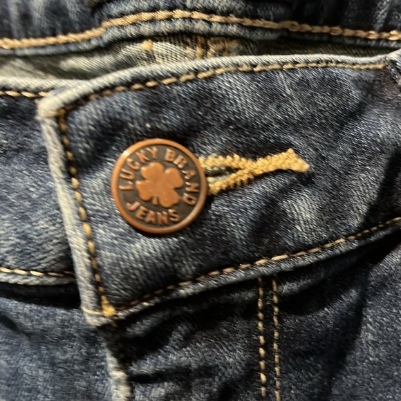 Lucky Brand Lolita Boot Cut Jeans Sz 10/30 Ankle Dark Wash White Denim - Picture 8 of 9